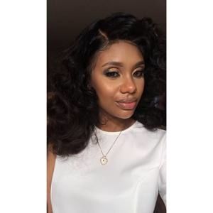 Meet your Posher, Jade